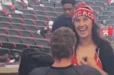 Jeremy Roenick Stunned After Female Fan Makes Wild Autograph Request — And He Actually Does It! (VIDEO)