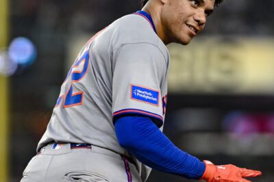 Juan Soto THRIVES in Yankee Stadium Chaos—Mets Star Feeds Off BOOS in Fiery Return Back in the Bronx—but this time as a Met—Juan Soto didn’t flinch. Fans booed, tension soared, and Soto smiled. Instead of cracking, he delivered. Why did the hate fuel him? What he said postgame about the Bronx jeers has Yankees fans fuming—and Mets Nation fired up.