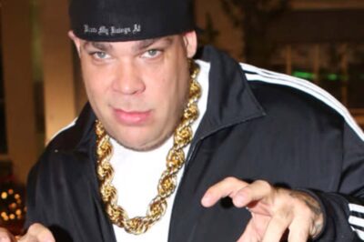 TYRUS EXPOSED: Inside the Lavish Life No One Saw Coming—And the Mystery Source of His Fortune Luxury cars. Private getaways. A jaw-dropping lifestyle that’s raising serious eyebrows. Tyrus is living large—but fans are asking: where’s the money really coming from? Whispers of secret deals and silent partners are spreading fast. Is this media giant hiding something huge? The truth might just blow everything wide open.